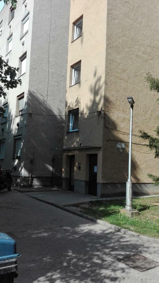 Desi Apartman Kaposvár Exterior photo